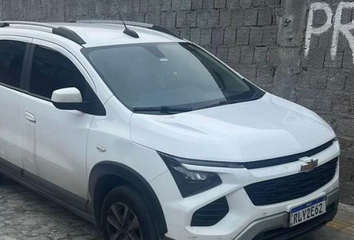 Carro civil roubado
