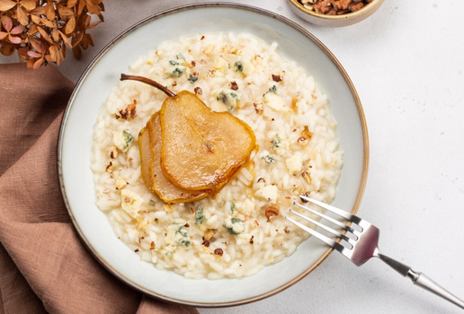 Risoto de gorgonzola com pera (Imagem: OlgaBombologna | Shutterstock)