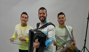 trio surreal