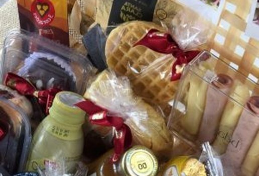 Cesta de cafe da manha 301x480