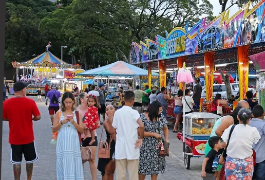 Ferias no Parque Foto Quel Valentim