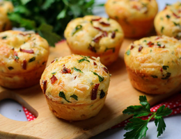 Muffin de queijo com bacon (Imagem: Julie208 | Shutterstock)
