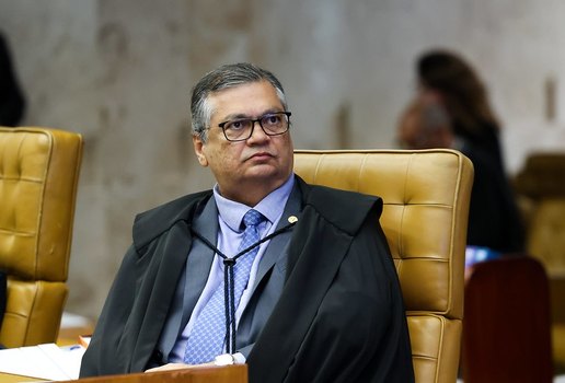 Ministro Flavio Dino completa um ano no STF