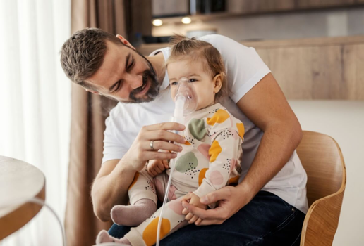 A bronquiolite afeta principalmente bebês com menos de dois anos (Imagem: Dusan Petkovic | Shutterstock)