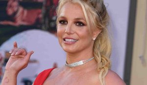 Britney Spears está focada na sua "saúde mental e física"