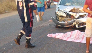 Clisao frontal deixa morto no sertao