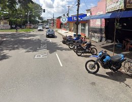 Jovem leva tiro no rosto em frente a cemitério na região central de João Pessoa