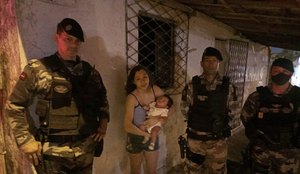 Durante operação, PM salva bebê que parou de respirar na Paraíba