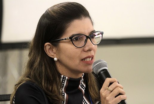 Luciana albuquerque secretaria saude recife