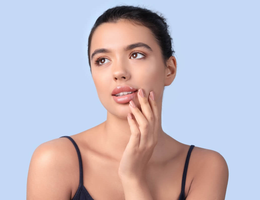 O efeito plumping ajuda a destacar os lábios (Imagem: Pixel-Shot | Shutterstock)