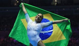 Rebeca Andrade é campeã mundial de ginástica