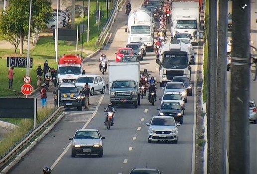 Congestionamento registrado na BR-230