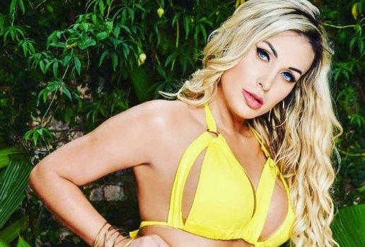 Andressa Urach fez anúncio nesta quarta-feira (29).