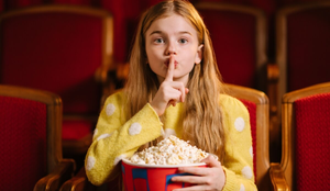 A primeira semana de julho está repleta de estreias imperdíveis no cinema (Imagem: Yarrrrrbright | Shutterstock)