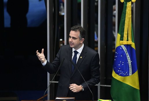 Com viagem de Bolsonaro, Pacheco assume Presidência da República