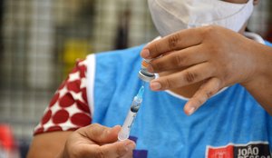Vacinação contra a Covid-19 acontece sem agendamento