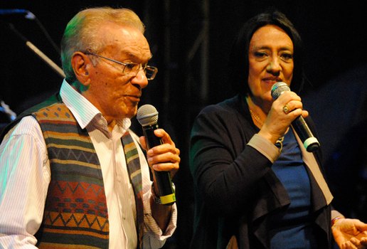 Antonio barros e ceceu 1