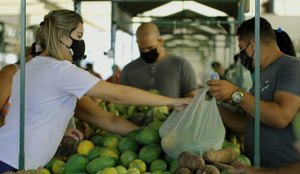 Utilização de máscaras é obrigatória em espaços públicos de João Pessoa