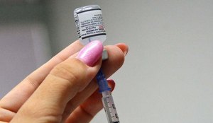 João Pessoa vacina contra a Covid-19 nesta terça-feira (4).