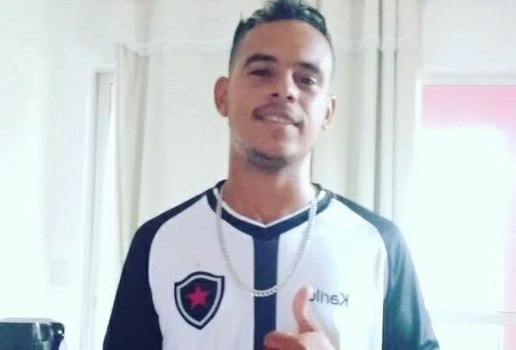 Thaynan de Oliveira, de 26 anos, tinha três filhos e deixou a esposa grávida