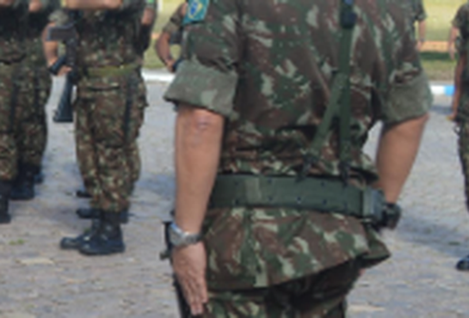 MILITAR FUZIL ROUBADO 01 04 2019