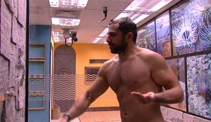 Kaysar banho