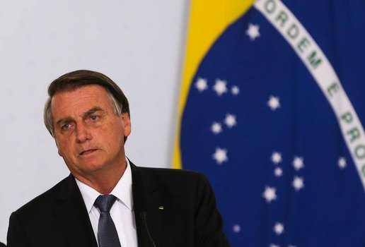 Jair Bolsonaro evita falar de candidatura em João Pessoa