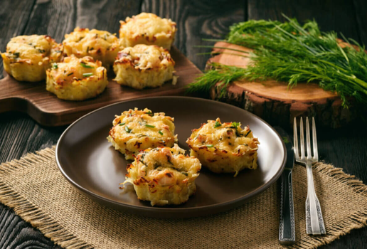 Muffin de batata-doce com frango (Imagem: Cesarz | Shutterstock)