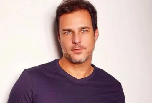 Morre cantor e modelo Klaus Hee ex integrante do grupo Domino