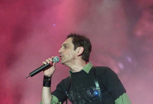 Paulo Miklos ex vocalista dos Titas e internado na UTI em hospital de SP