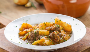 Vaca atolada (Imagem: tmalucelli | Shutterstock)