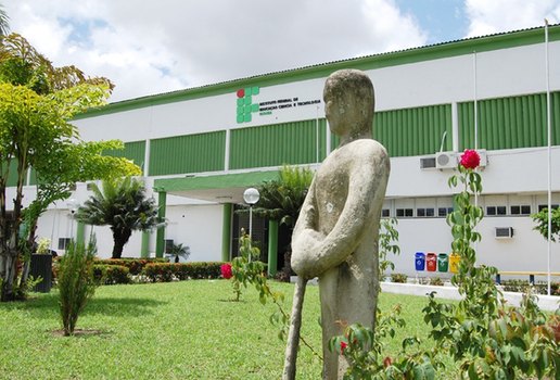 Para o processo seletivo, o candidato pode escolher uma das notas do Enem dos anos de 2017, 2018, 2019 ou 2020 