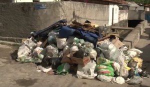 Lixo nas ruas de joao pessoa