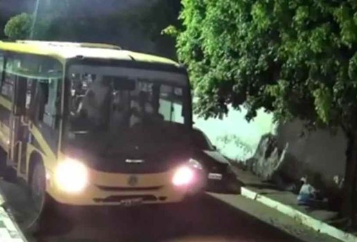 Onibus descontrolado em aracagi