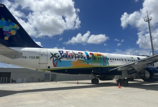 Aviao da azul pb