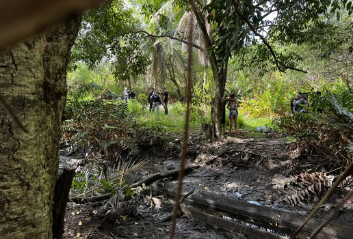 Vítima foi localizada em área de mata no bairro da Imaculada