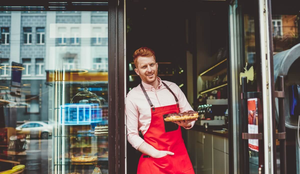 Crise do chocolate desafia os confeiteiros a seguirem encantando os clientes sem comprometer a rentabilidade (Imagem: GaudiLab | Shutterstock)