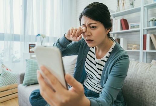 Os sintomas iniciais do diabetes podem passar despercebidos, mas requerem atenção para evitar complicações (Imagem: PR Image Factory | Shutterstock)