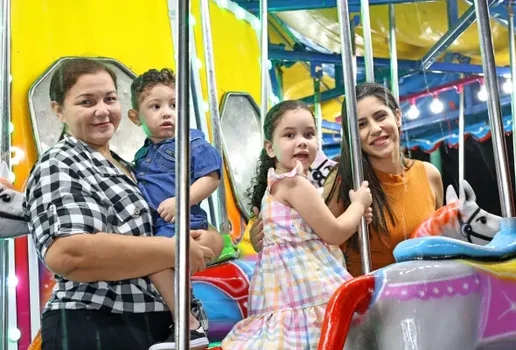 Ferias no Parque Foto Quel Valentim