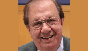 Salomao Esper icone do radiojornalismo brasileiro aos 95 anos Wikipedia 9318c2284d