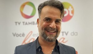 Flávio Machado apresentador do programa 'O Povo Na TV'.