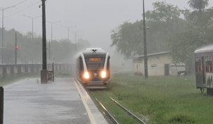 Funcionamento da linha férrea foi alterado em virtude das fortes chuvas
