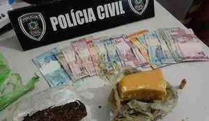 Policia Civil apreende drogas e prende homem por trafico em Bananeiras