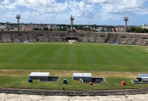 Estádio Almeidão, em João Pessoa