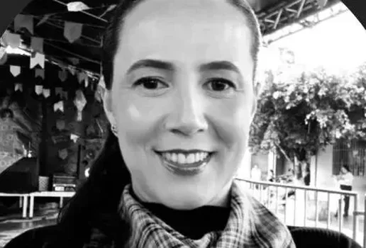 Professora lidia natuba