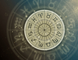 As previsões do horóscopo do dia 17/06/2025 indicam que a terça-feira será repleta de emoções intensas (Imagem: SAG stock | Shutterstock)