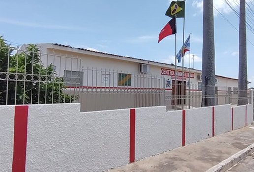 Fachada da prefeitura municipal de Tavares-PB