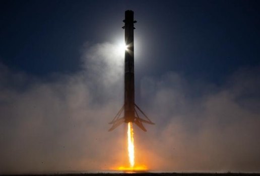 Falcon 9, da SpaceX, levou 105 pequenos satélites a órbita nesta quinta (13)