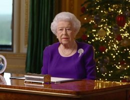 Aos 95 anos, Rainha Elizabeth II testa positivo para Covid-19