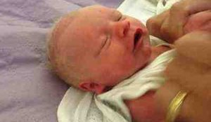 Charlie nasceu 16 minutos depois que a mae kristy descobriu que estava gravida 1511533587987 v2 900x506